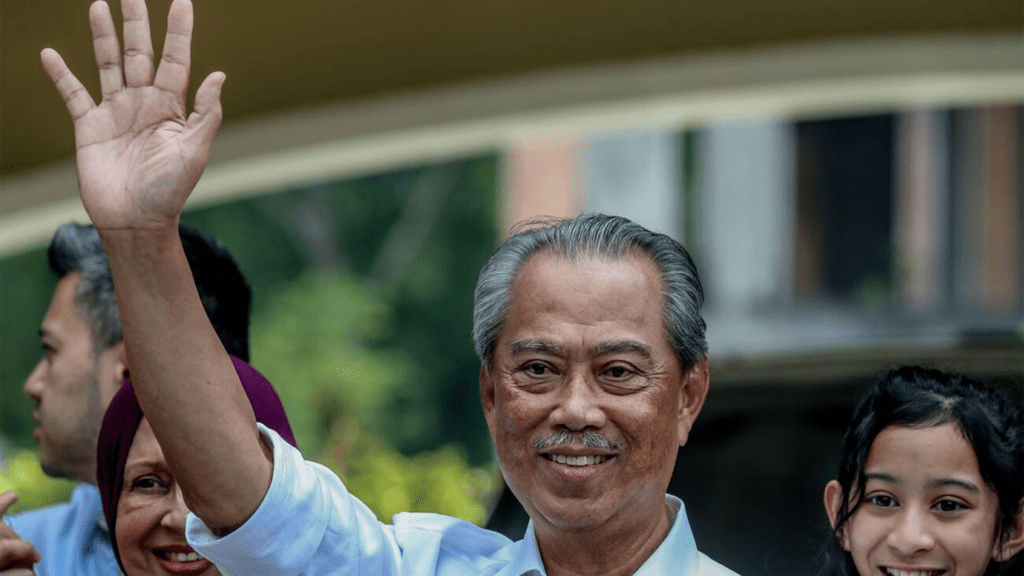 Malaysias Muhyiddin Is Acquiring Support For Pm Bid