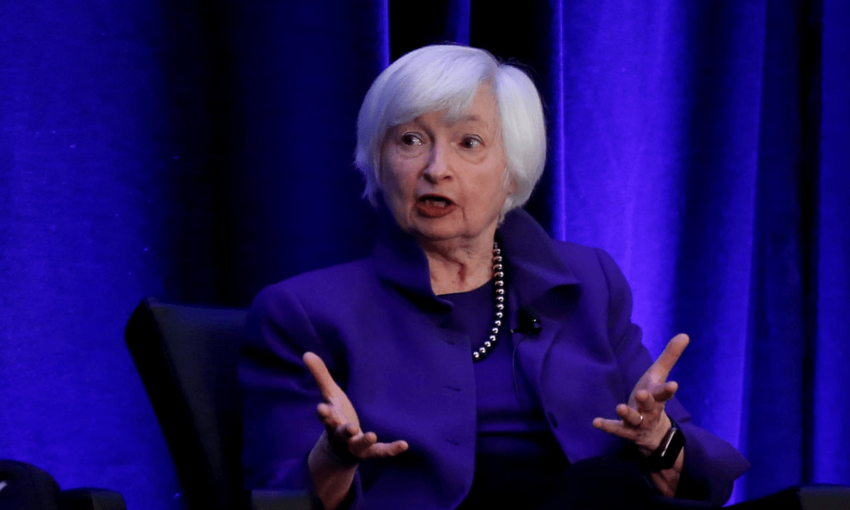 Janet Yellen becomes the first female Treasury chief