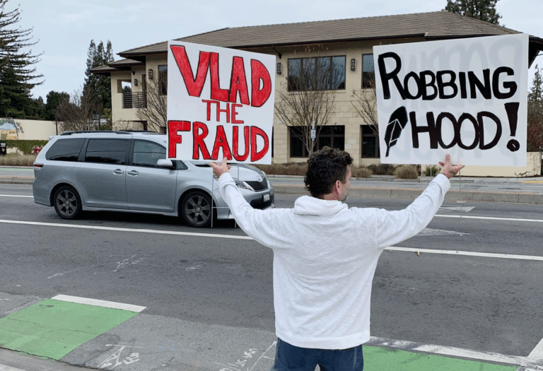 Angry customer show up at Robinhood’s headquarters