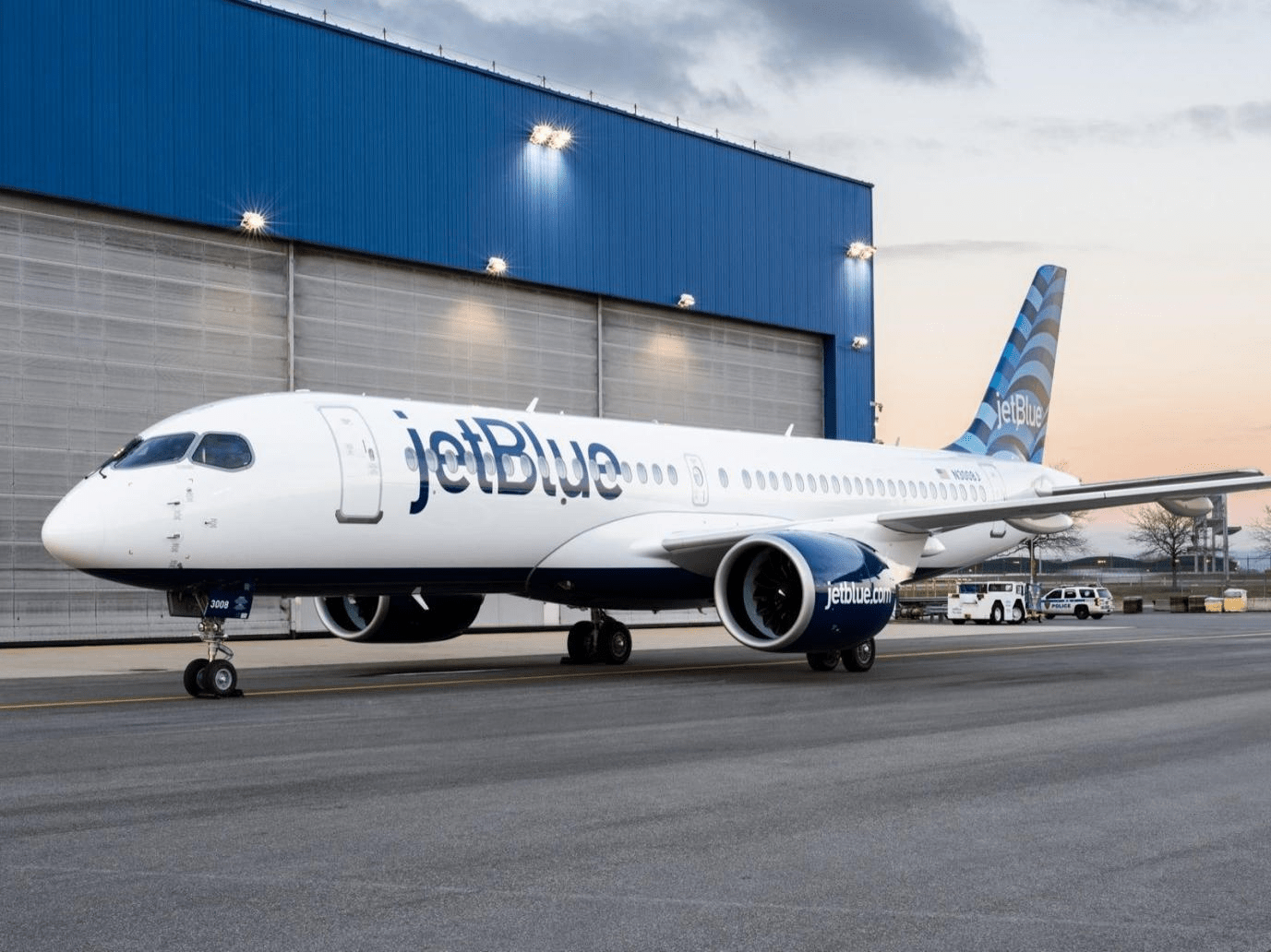 JetBlue will call flight attendants back to work tomeet increased demand