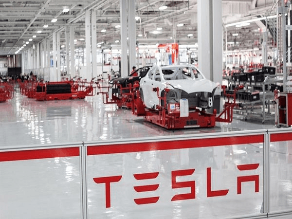 Tesla recalls hundreds of Model 3 cars that shipped to China