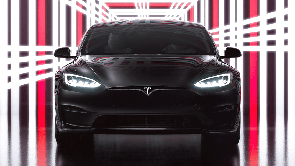 Tesla started delivering its new Model S Plaid