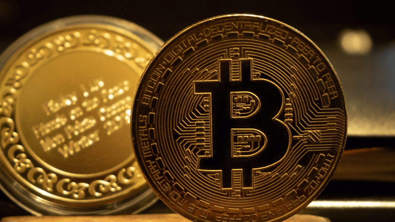 Bitcoin bounces back above $55k