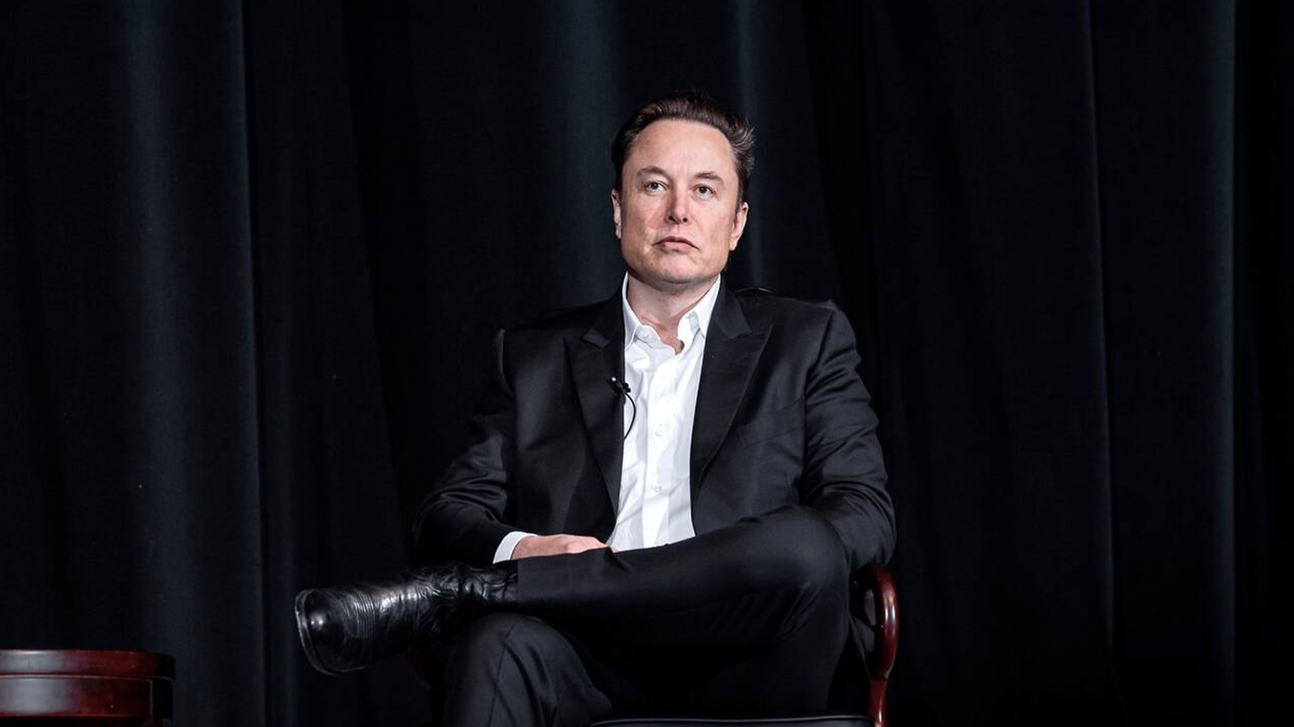 A recent surge of resignations slams Twitter after Musk's injunction